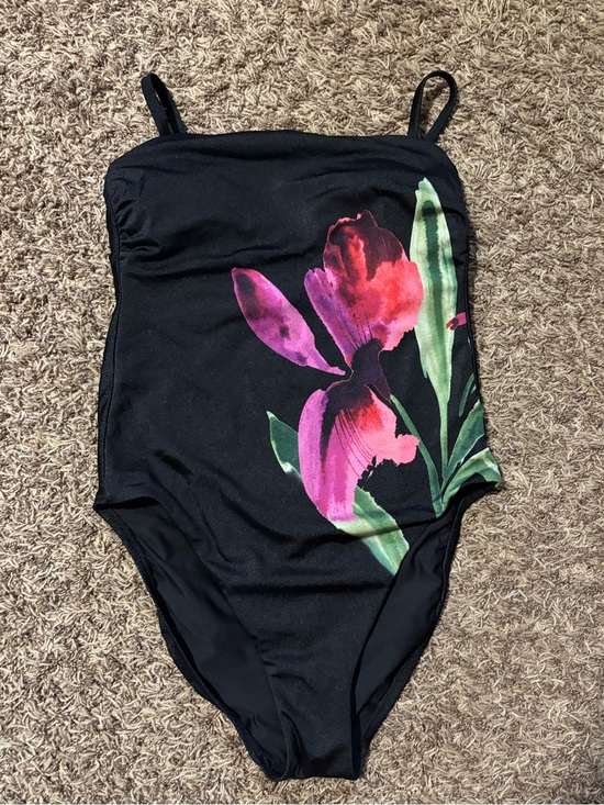 Shade & Shore Other - Shade & Shore Women’s Floral High Shine Straight Neck Med Coverage Swimsuit Larg